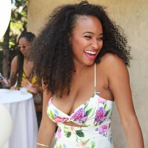 Meet your Posher, Staci